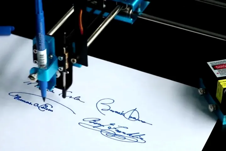 Apakah Tanda Tangan Autopen Sah di Mata Hukum Indonesia