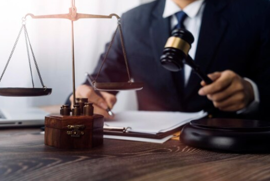 Peran Saksi Ahli Grafonomi dalam Kasus Sengketa Utang Piutang