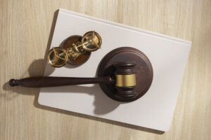 Tulisan Tangan vs Tanda Tangan Elektronik dalam Sengketa Hukum