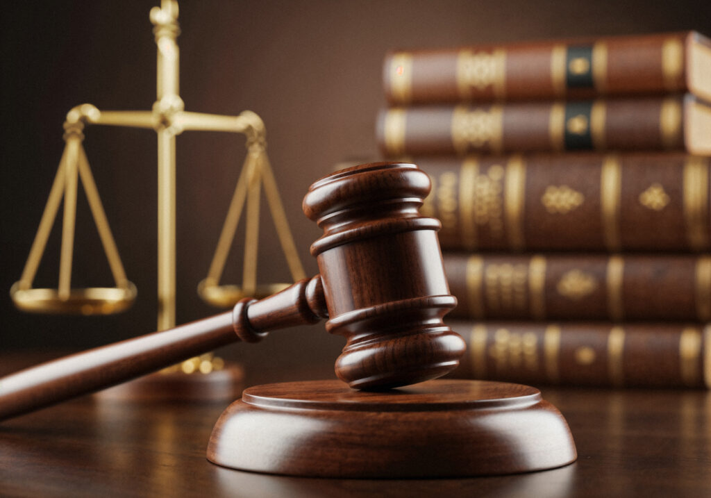 Strategi Hukum Menghadapi Opini Ahli dari Pihak Lawan